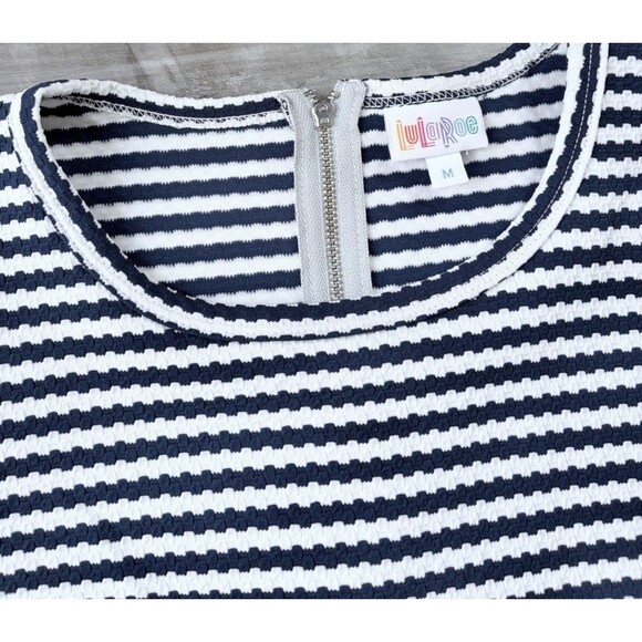 LulaRoe Amelia Dress Size M Blue White Striped Pleated Pockets - Picture 3 of 8